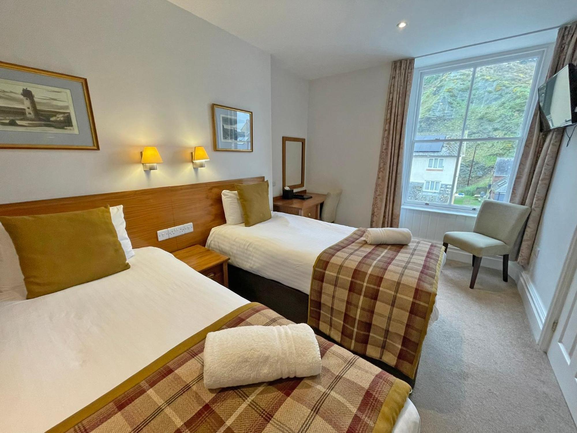 The Glengower Hotel Aberystwyth Exterior photo